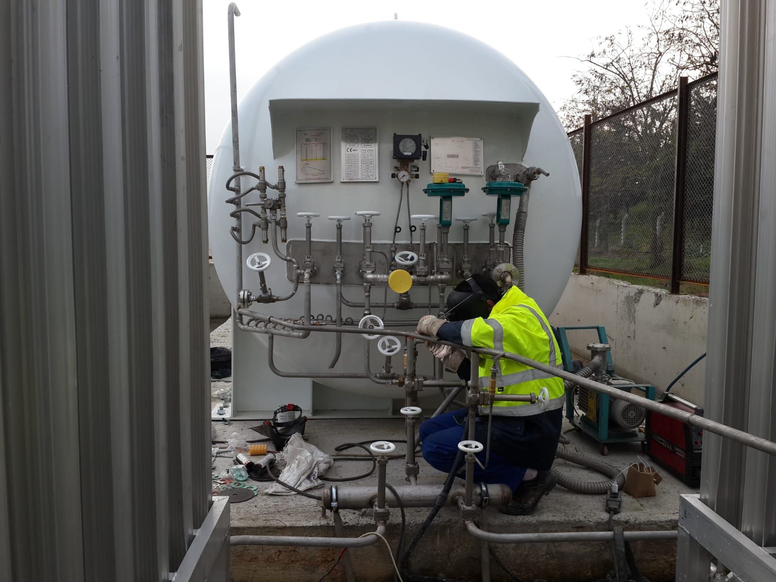 CRYOGENİC VANA VE EKİPMANLARI 